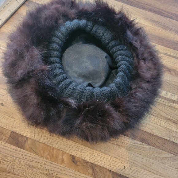 Vintage Ladies Mahogany Brown Real Fur Beret/Hat - Picture 13 of 13